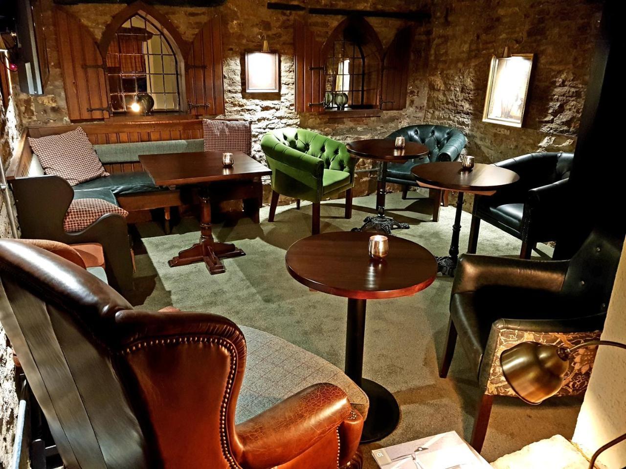 The Carpenters Arms Hotel Pensford Bagian luar foto