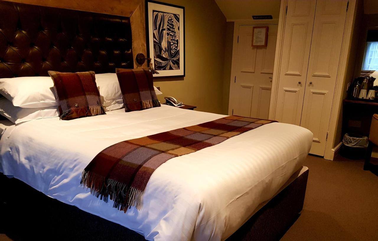 The Carpenters Arms Hotel Pensford Bagian luar foto